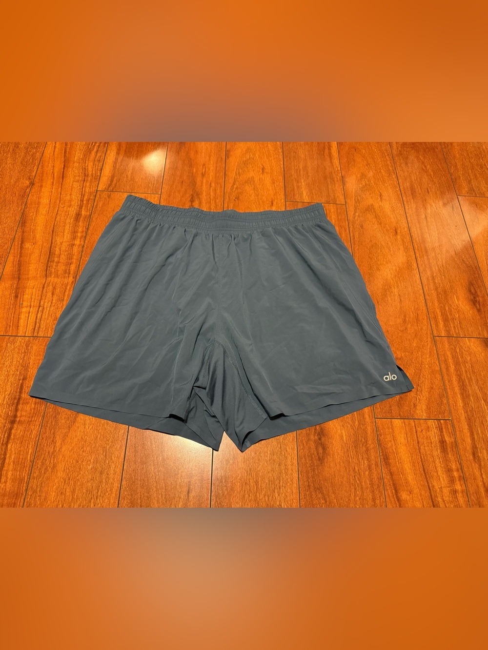 ALO Yoga Men's Athletic Shorts in Slate Gray